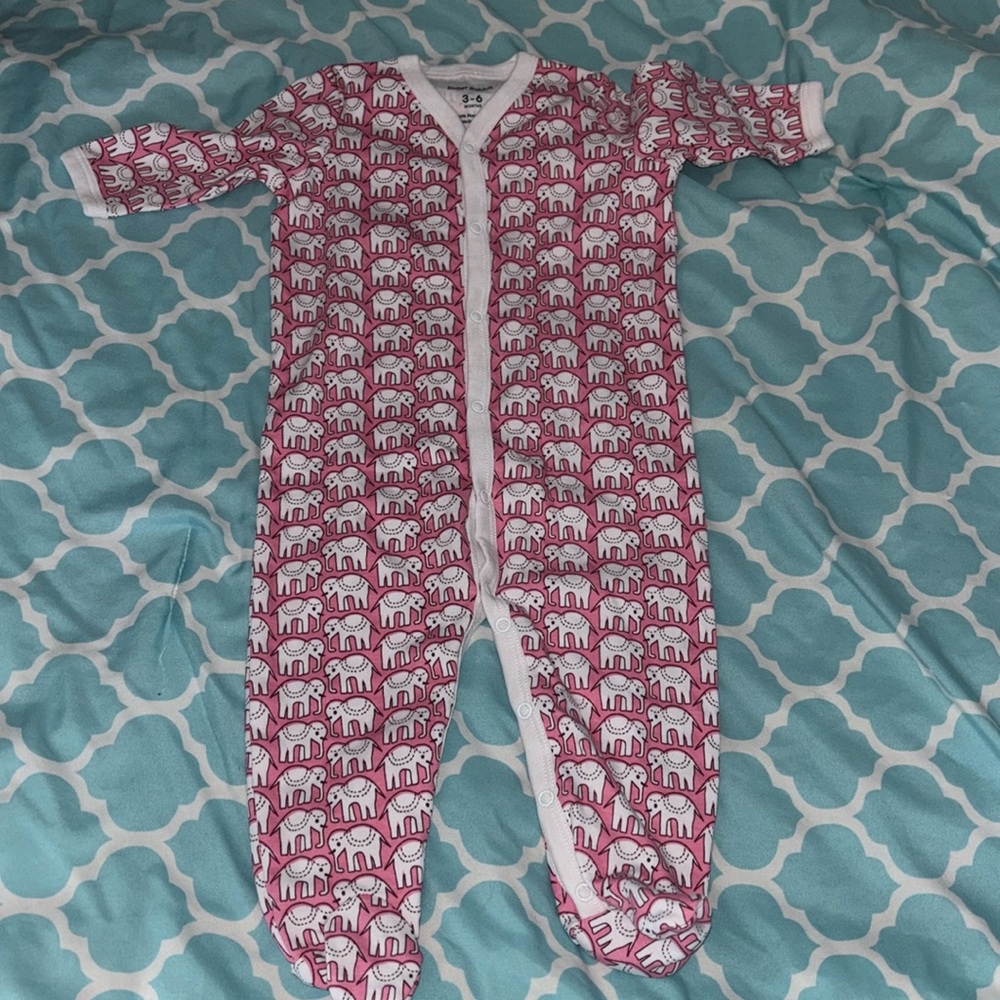 Roller Rabbit Hathi footie 3-6 months